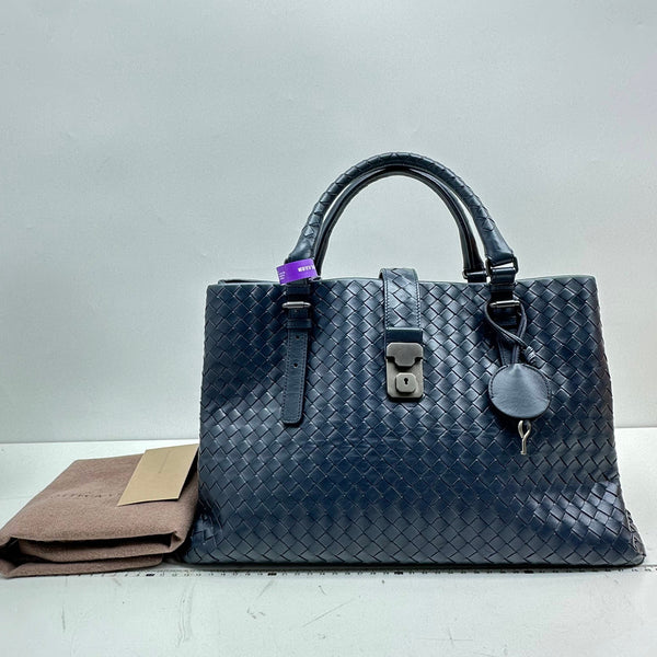 【TikTok Livestream】Bottega Veneta/BV Roma Medium Intrecciato Blue