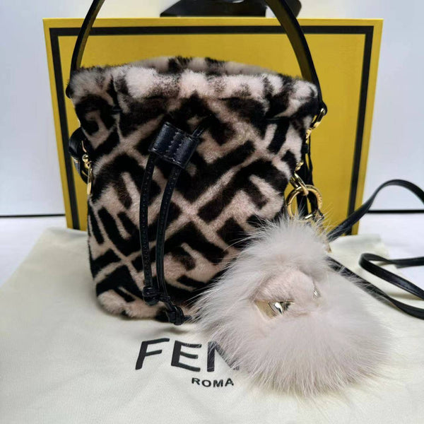 【TikTok Livestream】Fendi Mon Tresor Mini Bucket Black/Pink