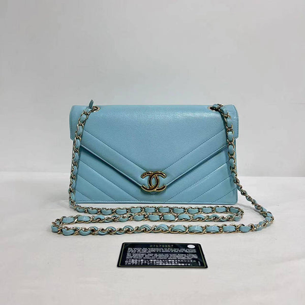 Chanel/CC Chevron Stitched Light Blue Flap Bag Shoulder Bag