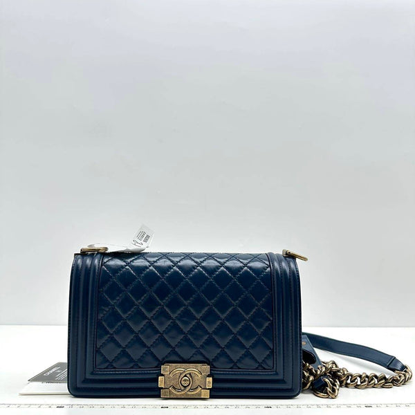 Chanel/CC Le Boy Medium Aged Calfskin Blue Shoulder Bag