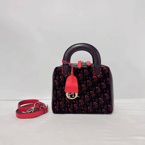 【TikTok Livestream】Dior/CD Lily Bowling Oblique Black/Red Shoulder Bag