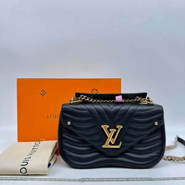 【TikTok Livestream】Louis Vuitton/LV New Wave Chain MM Black Crossbody