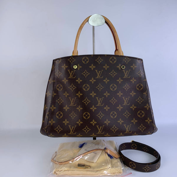 【TikTok Livestream】Louis Vuitton/LV Montaigne MM Coated Canvas Monogram Shoulder Bag