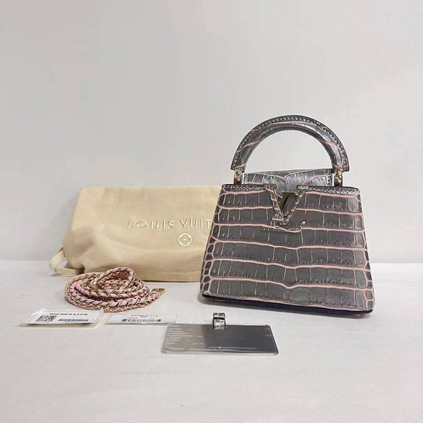 【TikTok Livestream】Louis Vuitton/LV Capucines Mini Top Handle Brilliant Silver Limited Edition Shoulder Bag