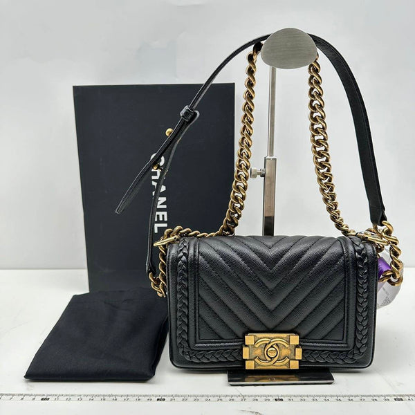 Chanel/CC Le Boy Small Chevron Quilted Black Crossbody