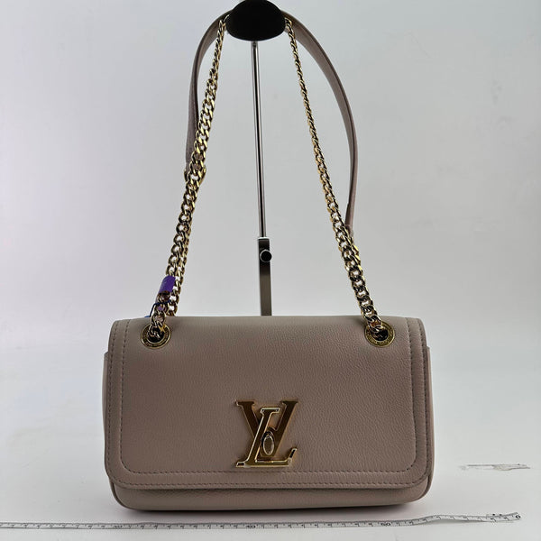 【TikTok Livestream】Louis Vuitton/LV Lockme Chain Beige Shoulder Bag