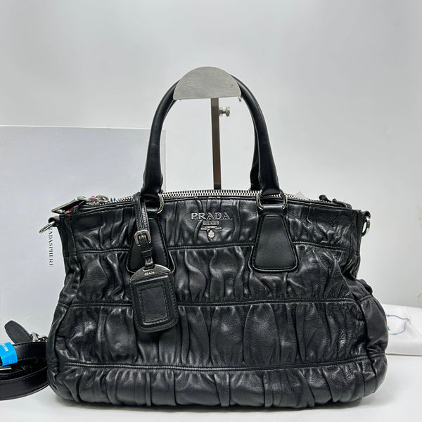 【TikTok Livestream】Prada Double Zip Gaufre Tote Black