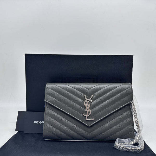 【TikTok Livestream】Cassandre Envelope Grey Crossbody