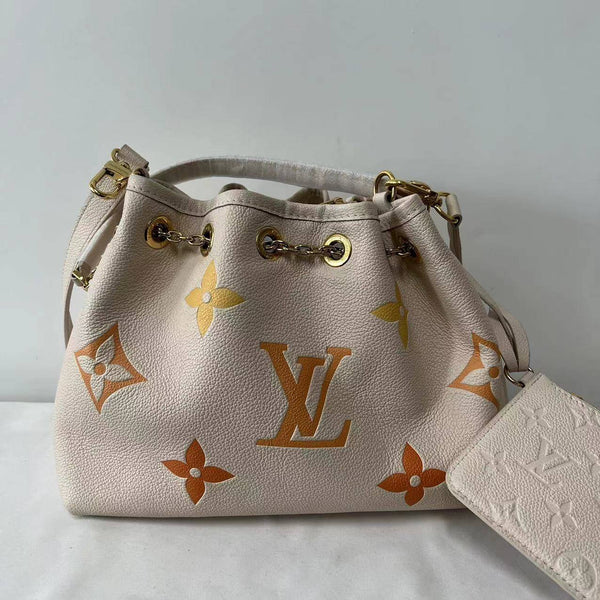 【TikTok Livestream】Louis Vuitton/LV Summer Bundle Empreinte Neutral Beige Shoulder Bag