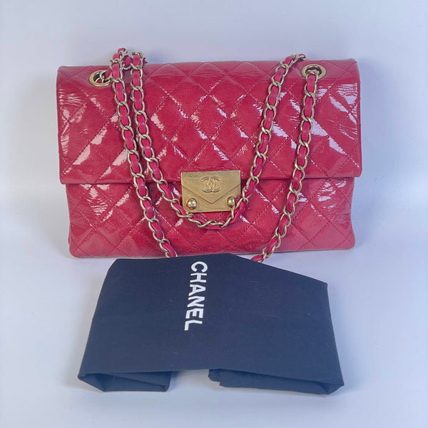 Chanel/CC Pagoda Accordion Small Patent Red Flap Shoulder Bag