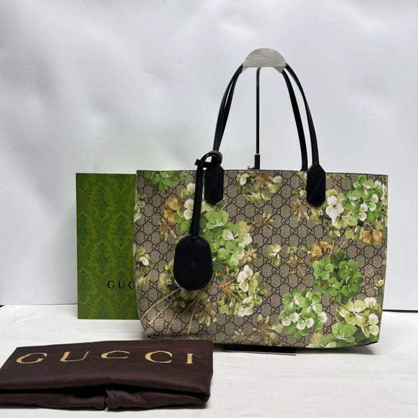 【TikTok Livestream】Gucci/GG Supreme Canvas Tote Reversible Medium Blooms Beige