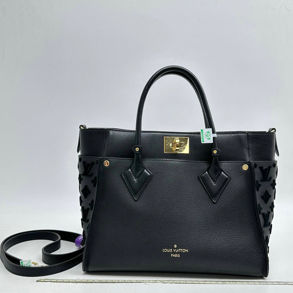 【TikTok Livestream】Louis Vuitton/LV On My Side MM Calfskin/Velvet Monogram Black Shoulder Bag