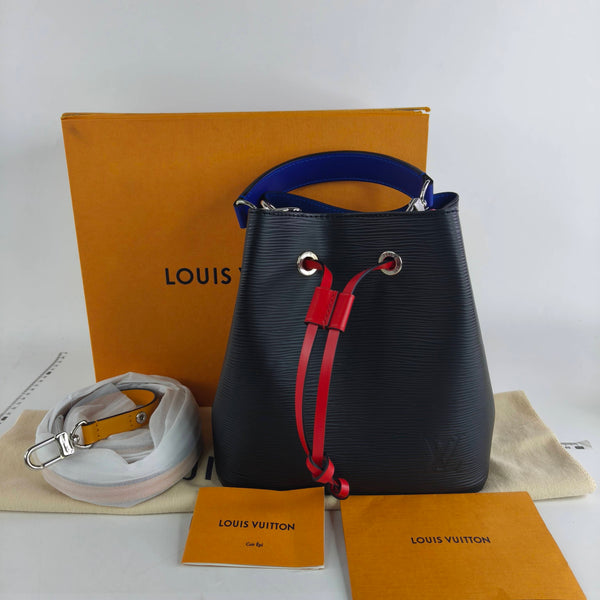 【TikTok Livestream】Louis Vuitton/LV Neo Noe PM EPI Black/Red Shoulder Bag