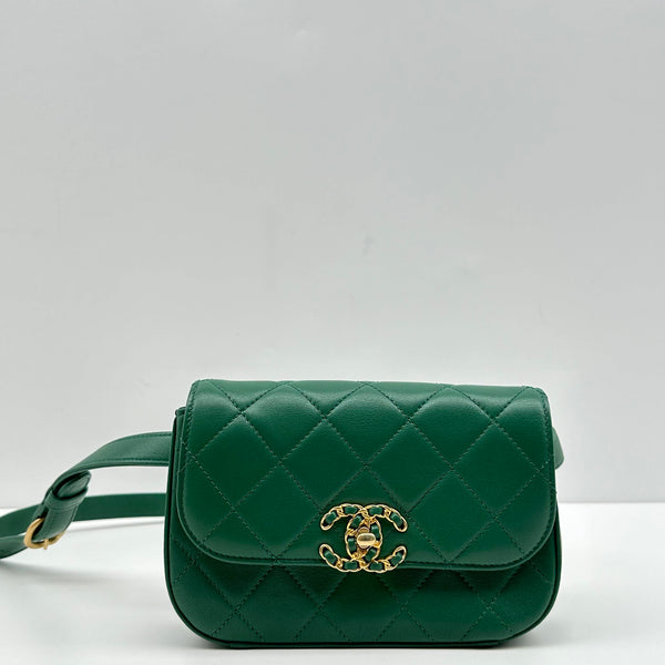 Chanel/CC 19 Green Belt Bag