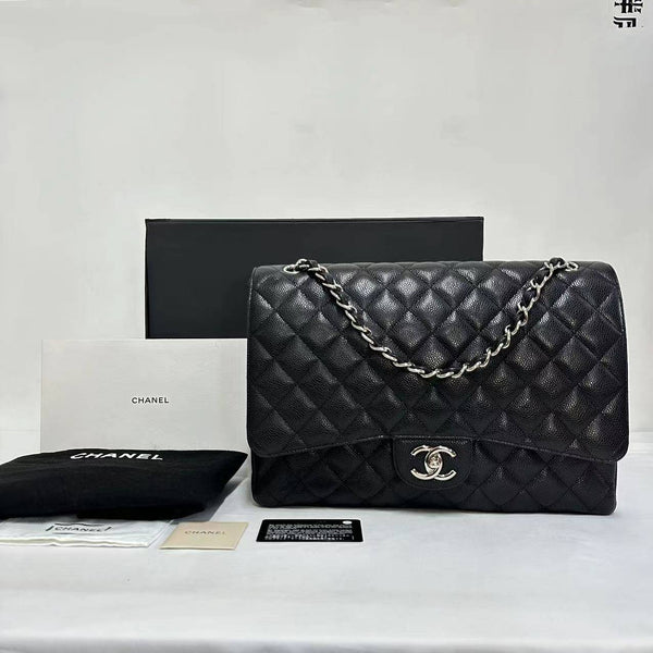 Chanel/CC Classic Double Flap Maxi Bag Caviar Black with Silver Hardware Shoulder Bag