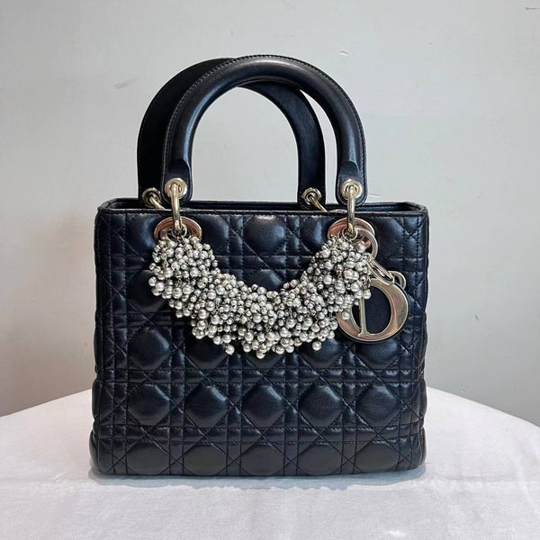 【TikTok Livestream】Dior/CD LadyDior Medium Cannage Quilted Black Special Edition Shoulder Bag/Handbag