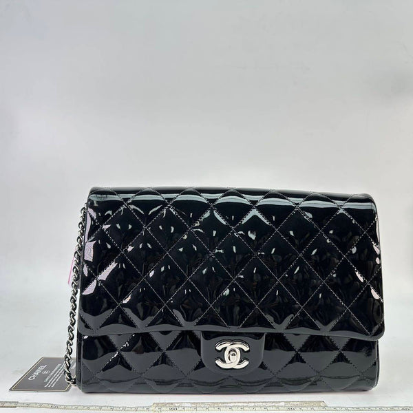 Chanel/CC Clutch with Chain Quilted Clutch Patent Black