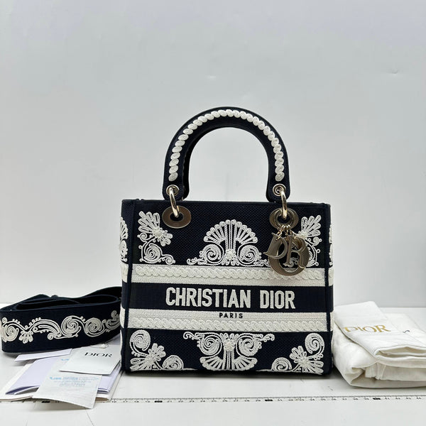 【TikTok Livestream】Dior/CD LadyDior D Lite Medium Embroidered Canvas Blue/White Shoulder Bag