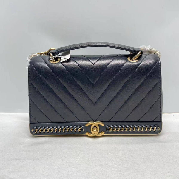 Chanel/CC Chevron Stitched Chain Top Handle Flap Navy