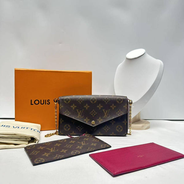 【TikTok Livestream】Louis Vuitton/ LV Pochette Felicie Flap Chain Monogram CPU0309