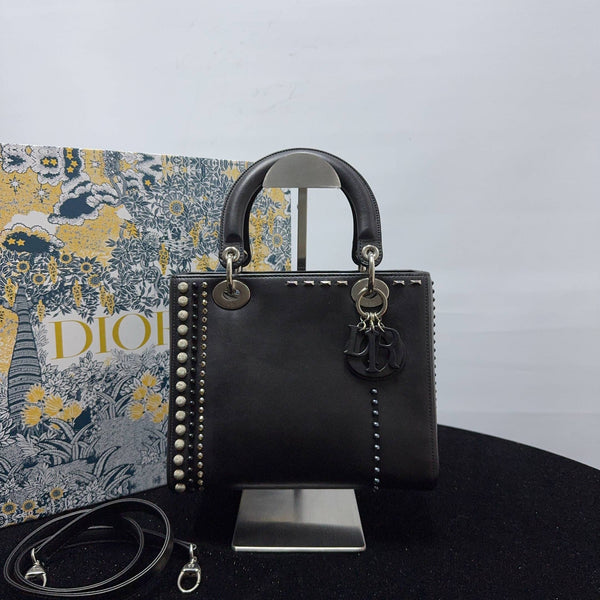 【TikTok Livestream】Dior/CD LadyDior Medium Studded Limited Edition Black CPU0215