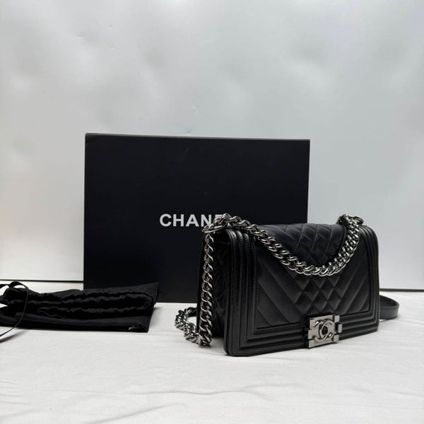 Chanel/CC Le Boy Medium Flap Quilted Black 1229