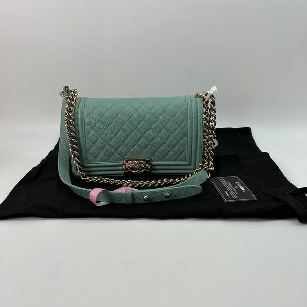 Chanel/CC Le Boy Medium Tiffany Blue Shoulder Bag