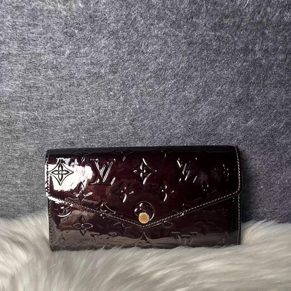 【TikTok Livestream】Louis Vuitton/LV Sarah Monogram Portefeuille Burgundy Wallet