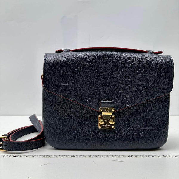 【TikTok Livestream】Louis Vuitton Pochette Metis Navy Blue