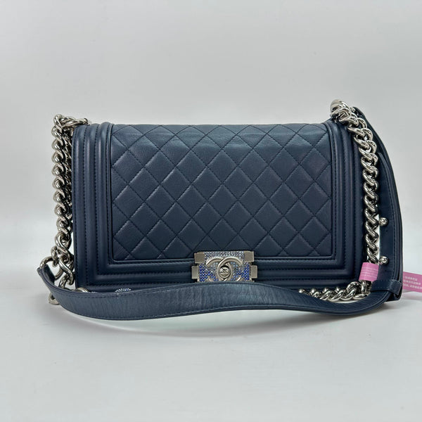 Chanel/CC Le Boy Medium Diamond Quilted Navy Blue Limited Edition Shoulder Bag