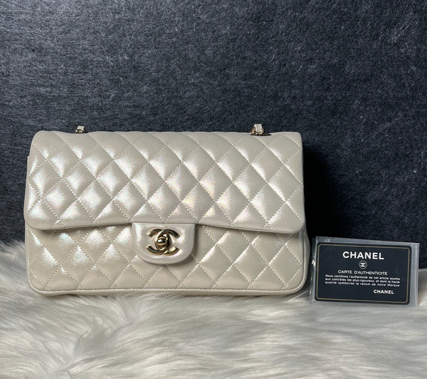 Chanel/CC Double Flap Medium Quilted Iridescent Sliver Shoulder Bag