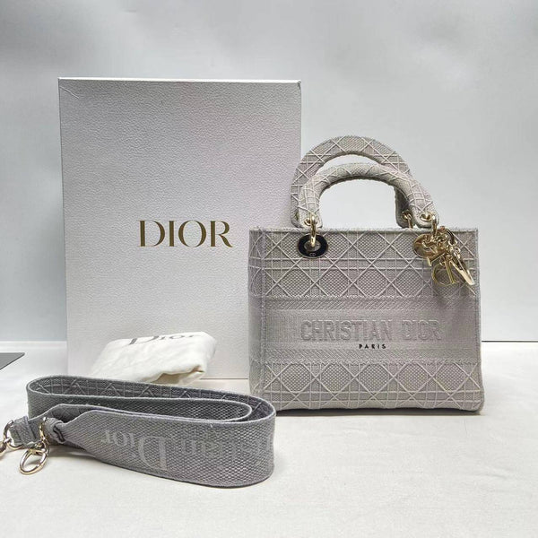 【TikTok Livestream】Dior/CD LadyDior D Lite Medium Cannage Embroidered Grey