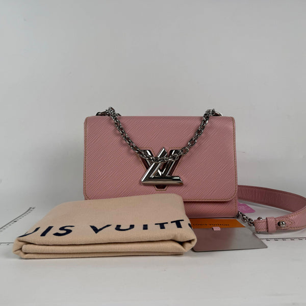 【TikTok Livestream】Louis Vitton/LV Twist MM Light Pink Crossbody