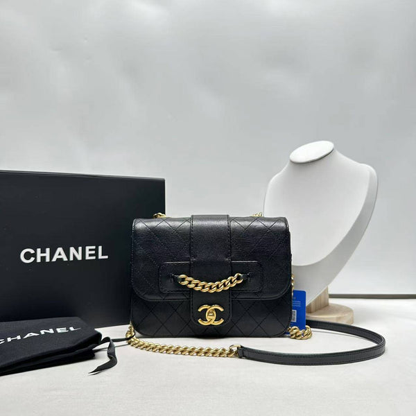 Chanel/CC Stitched Chain Flap Black