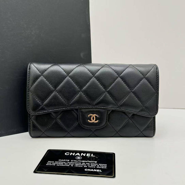 Chanel/CC Quilted Large Flap Bi Fold Black