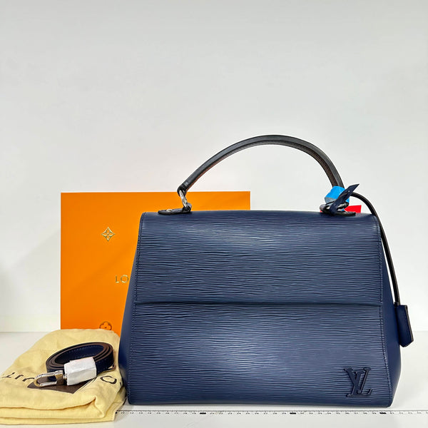 【TikTok Livestream】Louis Vitton/LV Cluny MM Top Handle Blue