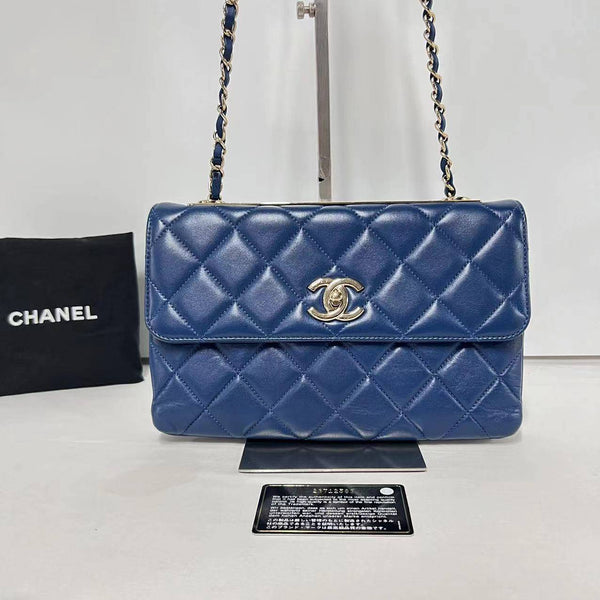 Chanel/CC Trendy Medium CC Flap Quilted Navy Blue Crossbody