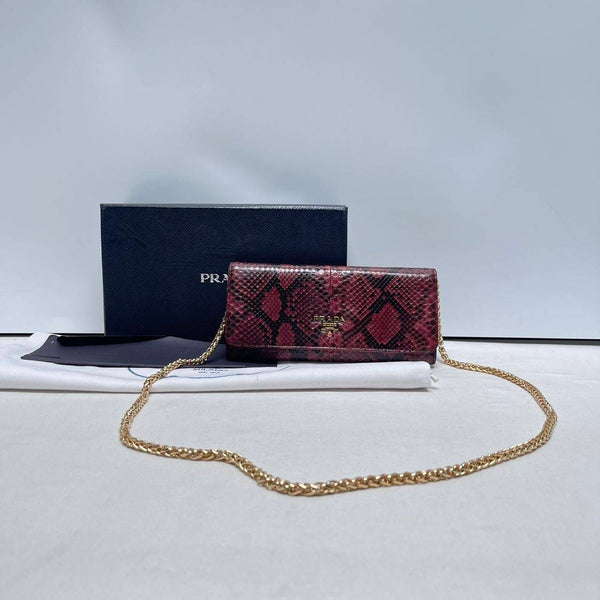 Prada Flap Continental Red Wallet BFCM C1115