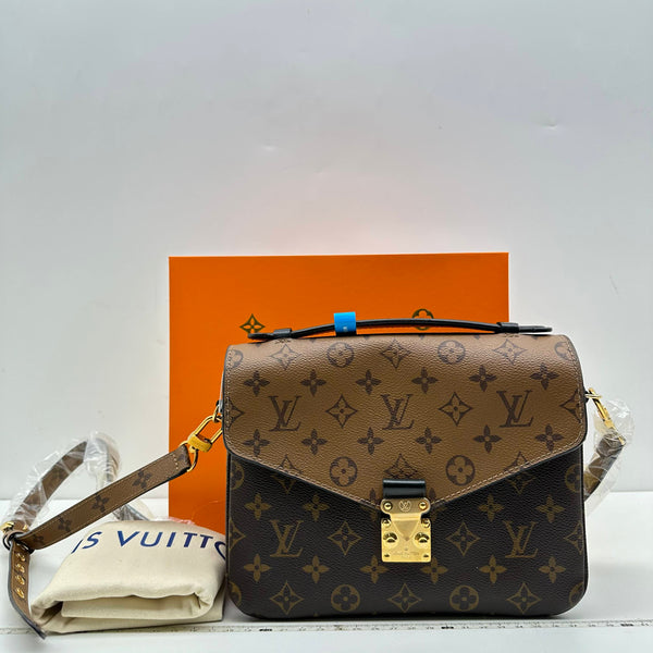 【TikTok Livestream】Louis Vitton/LV Pochette Metis Reverse Monogram