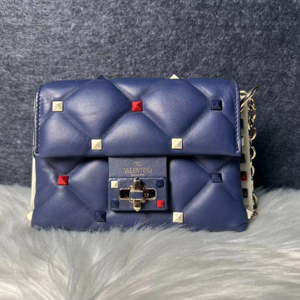 【TikTok Livestream】Valentino Candystud Mini Quilted Blue