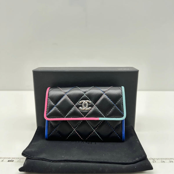 Chanel/CC Mark Small Diamond Quilted Black